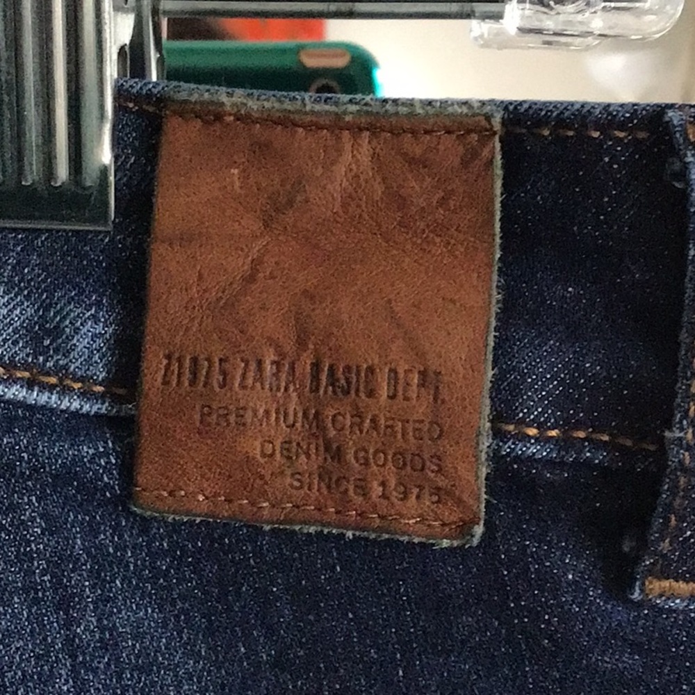 Jeans - Picture 6 of 11
